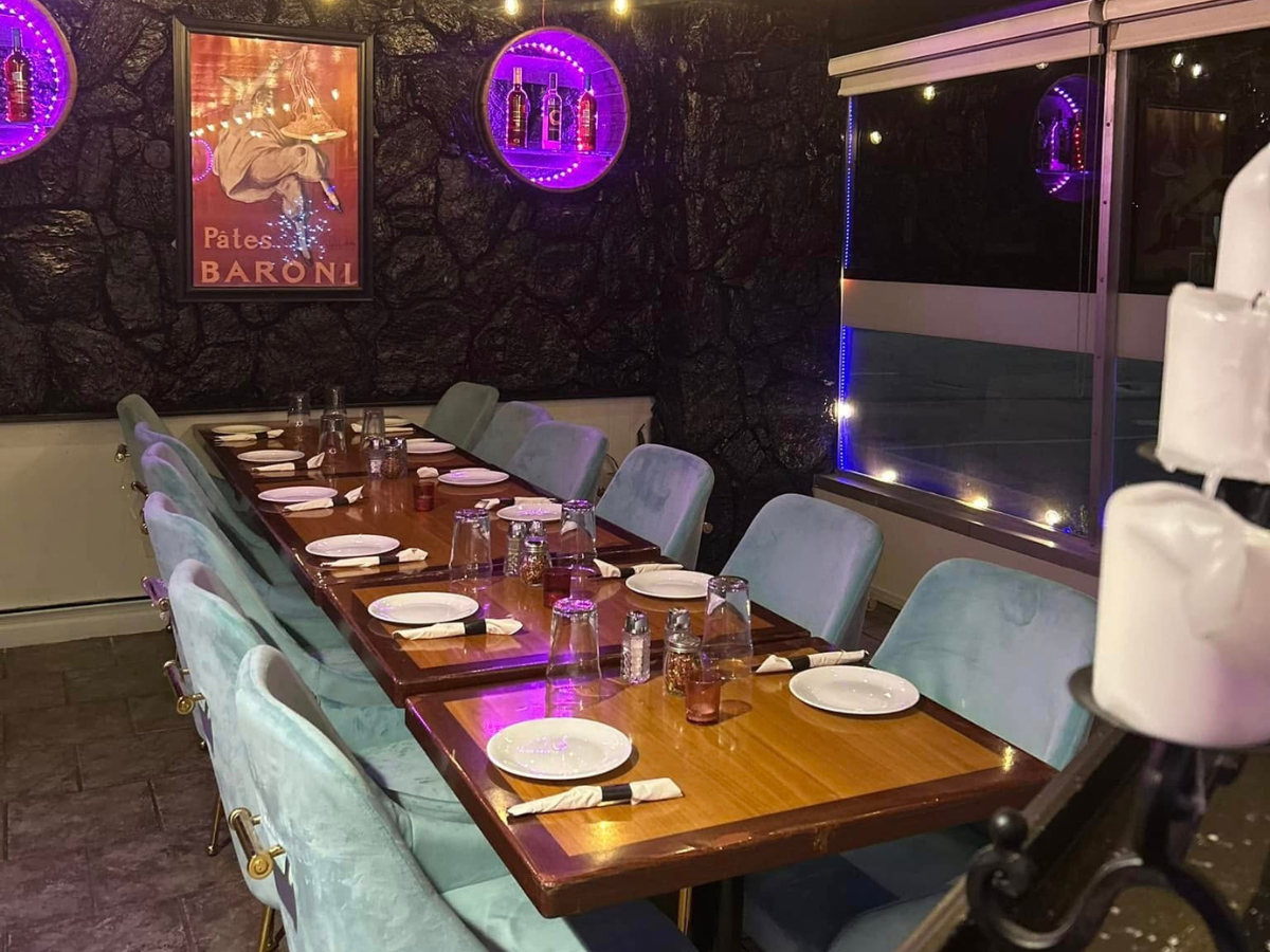 Friendly dining experience